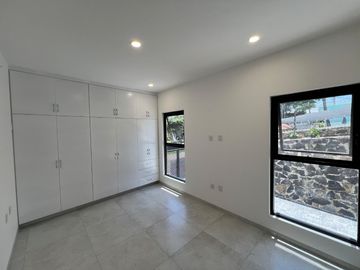 Casa en venta en Fracc. Las Brisas, Temixco, con alberca y jardín, gran oportunidad