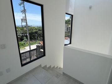 Casa en venta en Fracc. Las Brisas, Temixco, con alberca y jardín, gran oportunidad