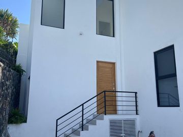 Casa en venta en Fracc. Las Brisas, Temixco, con alberca y jardín, gran oportunidad
