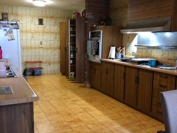 VENTA Casa Para Remodelar en Col. Vista Hermosa, Mty, N. L.