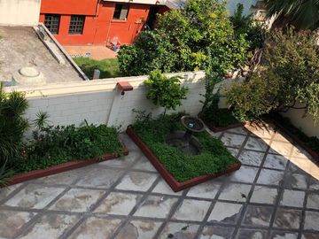 VENTA Casa Para Remodelar en Col. Vista Hermosa, Mty, N. L.