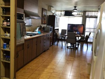 VENTA Casa Para Remodelar en Col. Vista Hermosa, Mty, N. L.