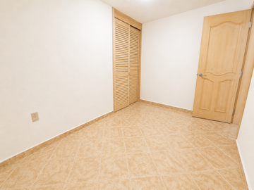 Departamento En Renta En San Nicolas Tolentino Atrás De La Uam Xochimilco.