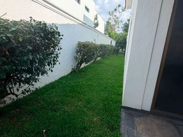 Casa en Renta en Valle Real