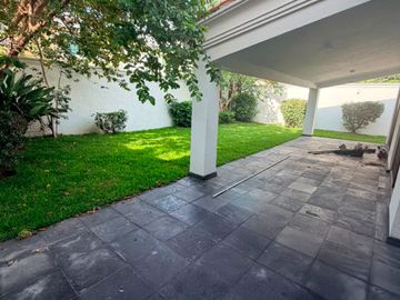Casa en Renta en Valle Real