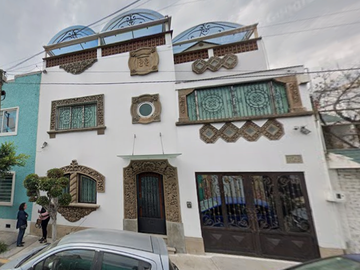 CASA CON TERRAZA, 4 RECÁMARAS, GUADALUPE TEPEYAC, GUSTAVO A. MADERO, CIUDAD DE MÉXICO.