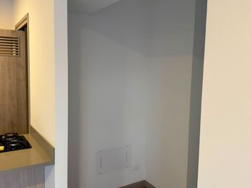 Arriendo apartamento sector Ciudad del Rio - Medellin