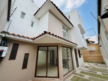 Casa Nueva con Excelentes Acabados en Calle Octavio Paz, Tenango del Valle