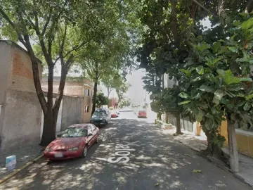 EXCELENTE OPORTUNIDAD DE INVERSION EN Granjas Esmeralda, Iztapalapa, Ciudad de México