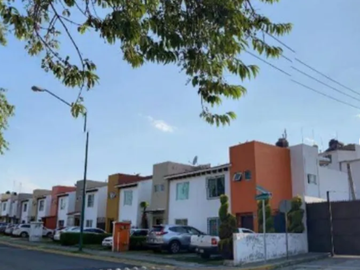 CASA UBICADA EN BARRANCA DEL BUEN SUCESO 285 FRACC BONANZA METEPEC