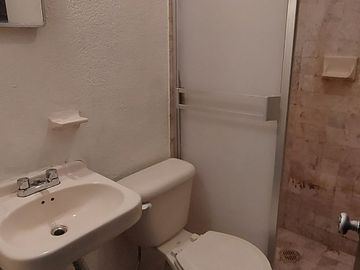 Deaprtamento en renta Céntrico sobre Blvd San Pedro 432 int 205 San Isidro, León, Gto