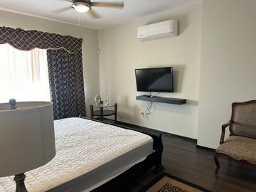 Casa en Renta en Cumbres Elite, Amueblada y Equipada, Monterrey, N.L.