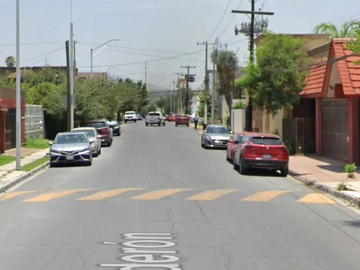 Oportunidad Residencia en Remate Bancario, 506m2 terreno, Chepevera, Monterrey, N.L.