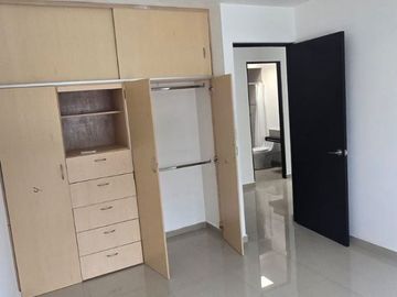 CASA EN RENTA EN MONTERREY (Zona Cumbres)