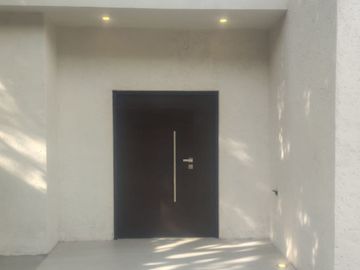 VENTA Casa en construcción en Col. Del Carmen, Mty, N.L