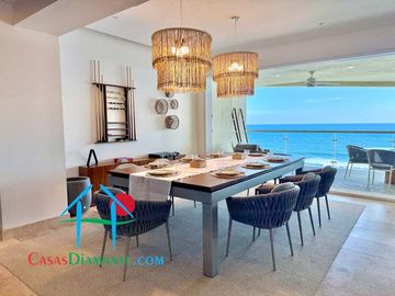 Departamento en renta vacacional con terraza y vista al mar