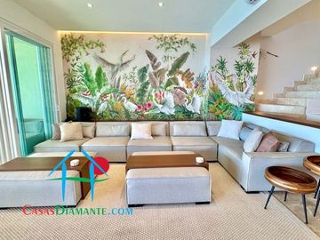 Departamento en renta vacacional con terraza y vista al mar