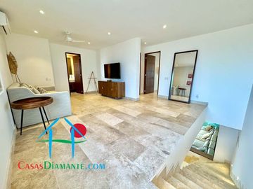 Departamento en renta vacacional con terraza y vista al mar