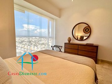 Departamento en renta vacacional con terraza y vista al mar