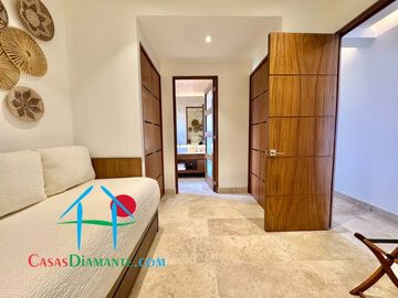 Departamento en renta vacacional con terraza y vista al mar