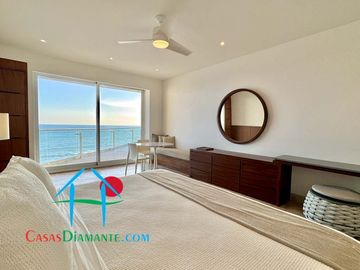 Departamento en renta vacacional con terraza y vista al mar