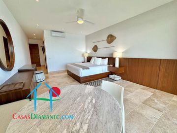 Departamento en renta vacacional con terraza y vista al mar