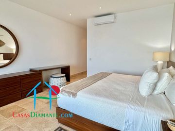 Departamento en renta vacacional con terraza y vista al mar