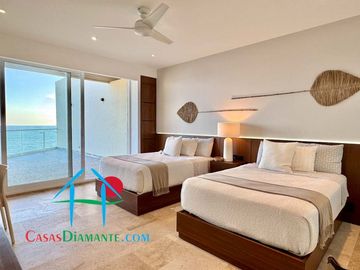 Departamento en renta vacacional con terraza y vista al mar