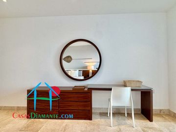 Departamento en renta vacacional con terraza y vista al mar