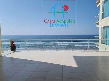 Departamento en renta vacacional con terraza y vista al mar