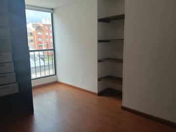 VENDO APARTAMENTPO EN VICTORIA NORTE