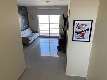 CASA EN VENTA CON ALBERCA, JACUZZI Y ROOF GARDEN EN CUAUTLA, MORELOS