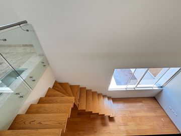 🌟 Residencia Moderna en Renta con Alberca y Jacuzzi en Jurica | $70,000 MXN/mes