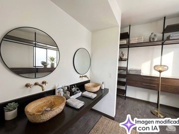 Bosques de la herradura, Casa en venta en calle cerrada con vigilancia