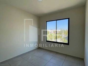 CASA EN RENTA VISTA SUR TLAJOMULCO