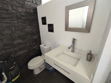 Se renta casa con jardin y terraza en Virreyes