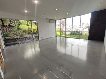 Se renta casa con jardin y terraza en Virreyes
