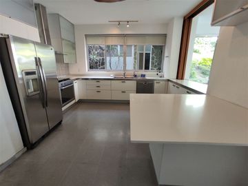 Se renta casa con jardin y terraza en Virreyes