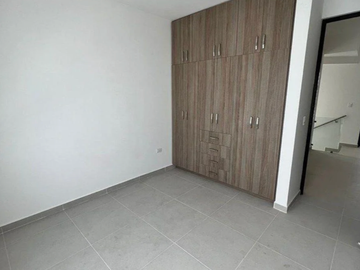 RENTA Casa en Fray Junipero