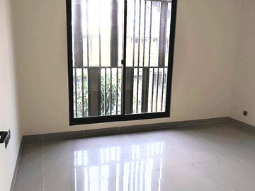 DIJUAL CEPAT RUMAH BARU DALAM CLUSTER DI SUMARECON SERPONG,SIAP HUNI BISA KPR
