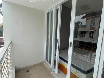 DIJUAL RUMAH SIAP HUNI BISA KPR BEBAS BANJIR SUPER STRATEGIS DI PARADISE SERPONG CITY 1