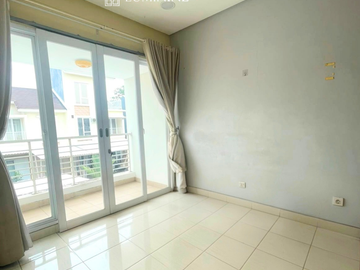 DIJUAL RUMAH SIAP HUNI BISA KPR BEBAS BANJIR SUPER STRATEGIS DI PARADISE SERPONG CITY 1