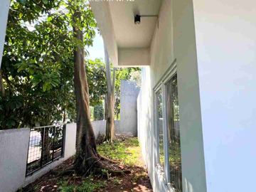 DIJUAL RUMAH CANTIK SIAP HUNI SUPER STRATEGIS DI BINTARO SEKTOR 9 TANGSEL BISA KPR
