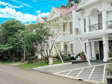 DIJUAL CEPAT RUMAH MEWAH DI VICTORIA RIVER PARK BSD,BISA KPR.SUPER STRATEGIS