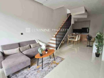 DIJUAL CEPAT RUMAH BARU SIAP HUNI DI NUSA LOKA 5 MENIT KE TOL BSD,BISA KPR,STRATEGIS