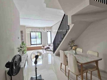DIJUAL CEPAT RUMAH BARU SIAP HUNI DI NUSA LOKA 5 MENIT KE TOL BSD,BISA KPR,STRATEGIS