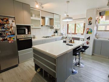 Portal La Dehesa, Norte, Remodelado, Parque, Cocina Con Isla
