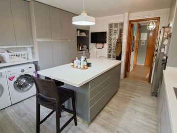 Portal La Dehesa, Norte, Remodelado, Parque, Cocina Con Isla