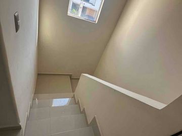 Privada Viñedos Rioja, 2 recámaras 2 baños, piso, cocina integral moderno, granito,lista para habitar