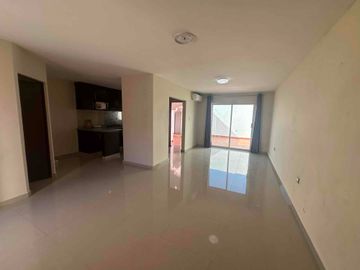 Privada Viñedos Rioja, 2 recámaras 2 baños, piso, cocina integral moderno, granito,lista para habitar